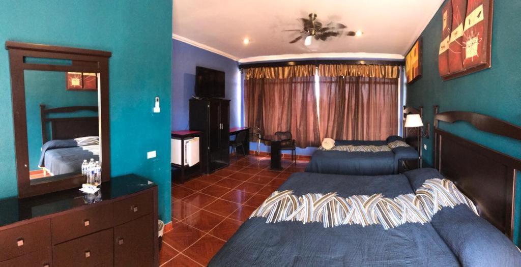 Hotel Paraiso Del Valle Ciudad Constitución Εξωτερικό φωτογραφία